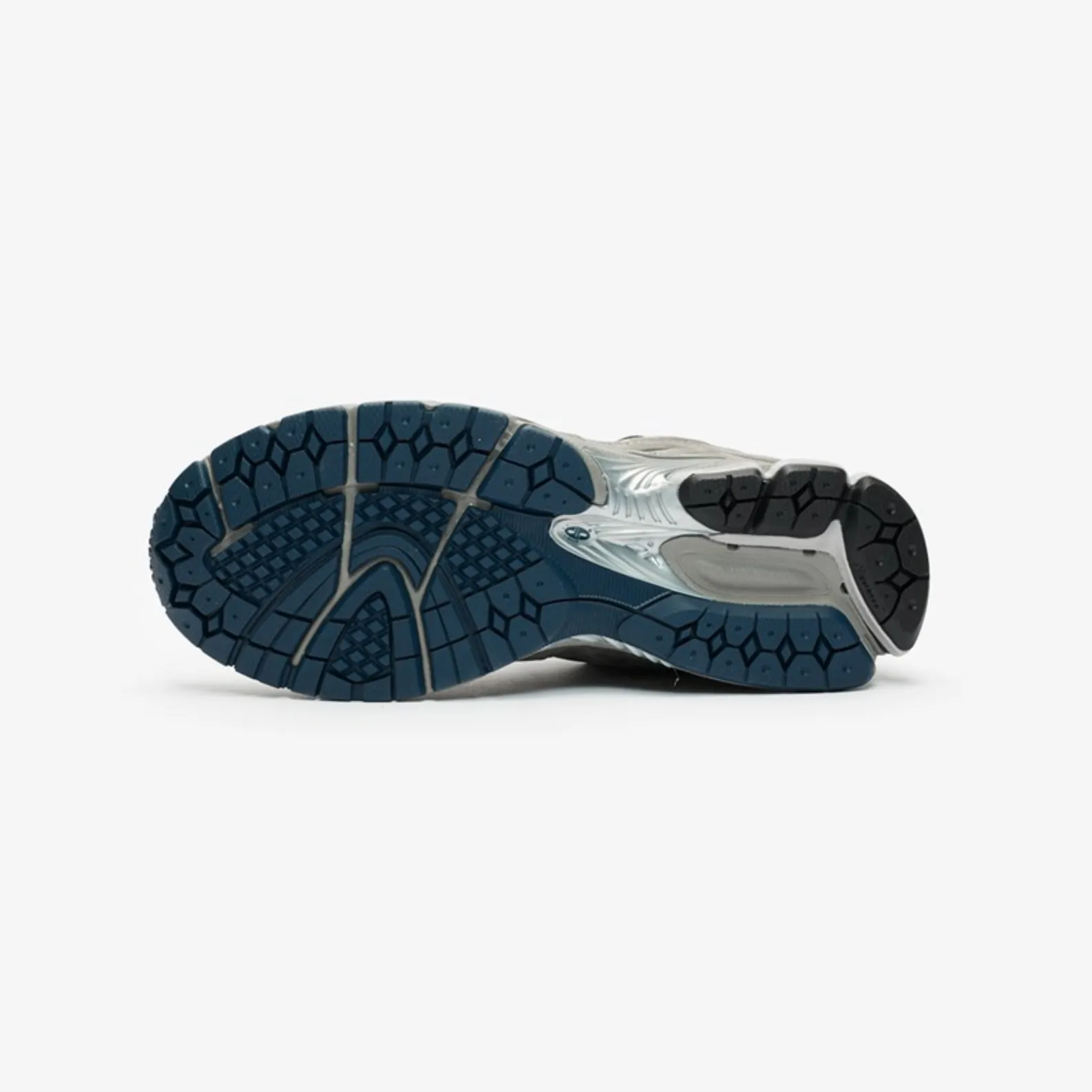 2002R OG LOW-TOP SNEAKERS