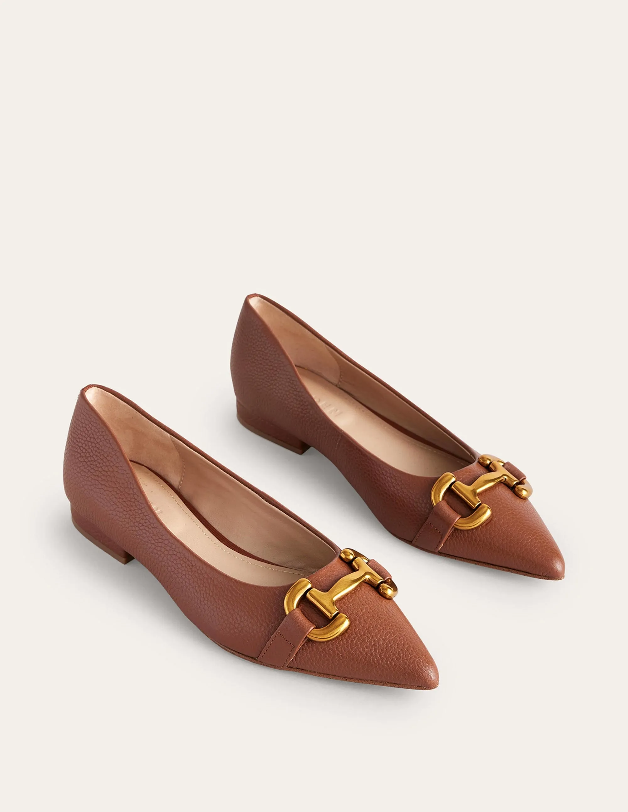 Iris Snaffle Ballet Flat-Tan Tumbled Leather