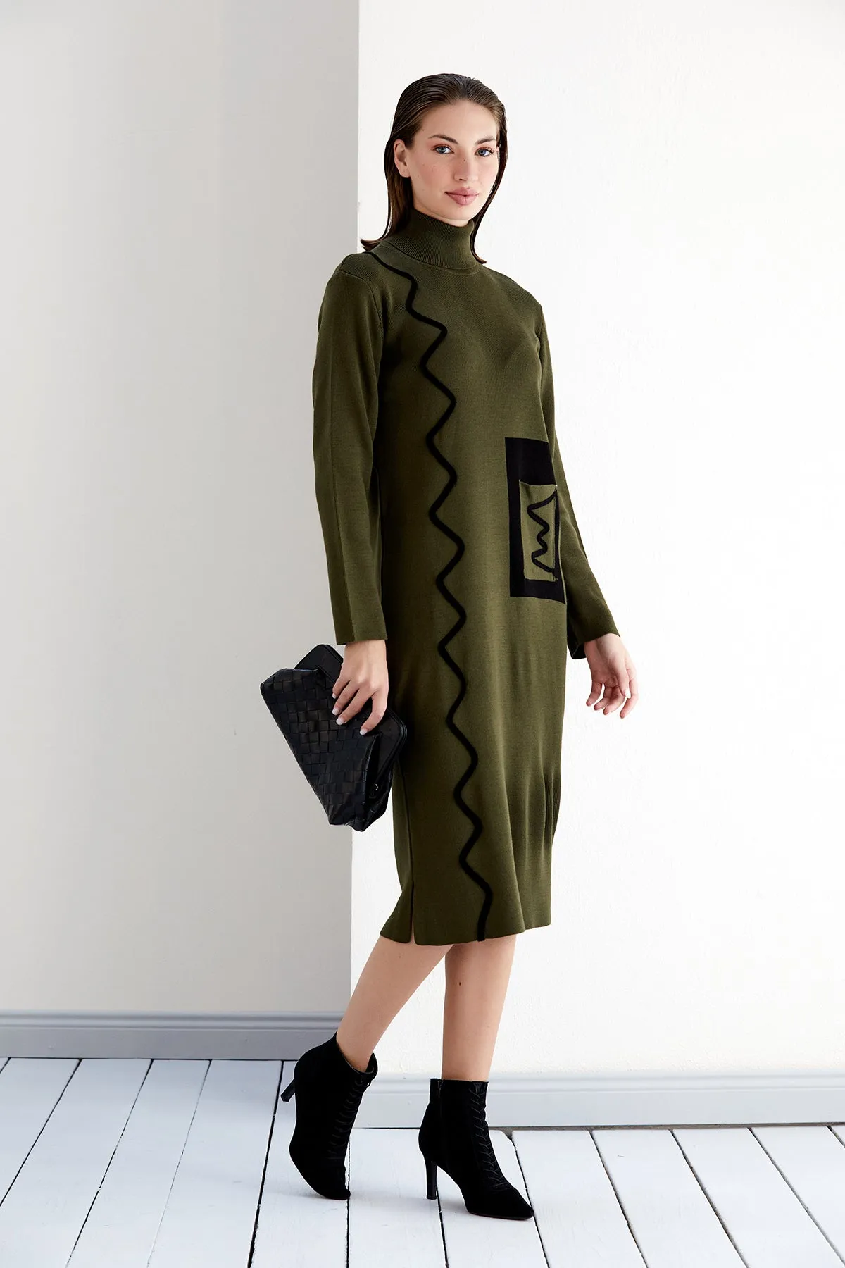 Khaki Knit Midi Dress Featuring Zigzag Accents
