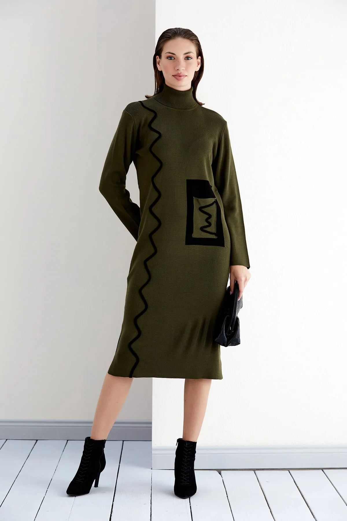 Khaki Knit Midi Dress Featuring Zigzag Accents