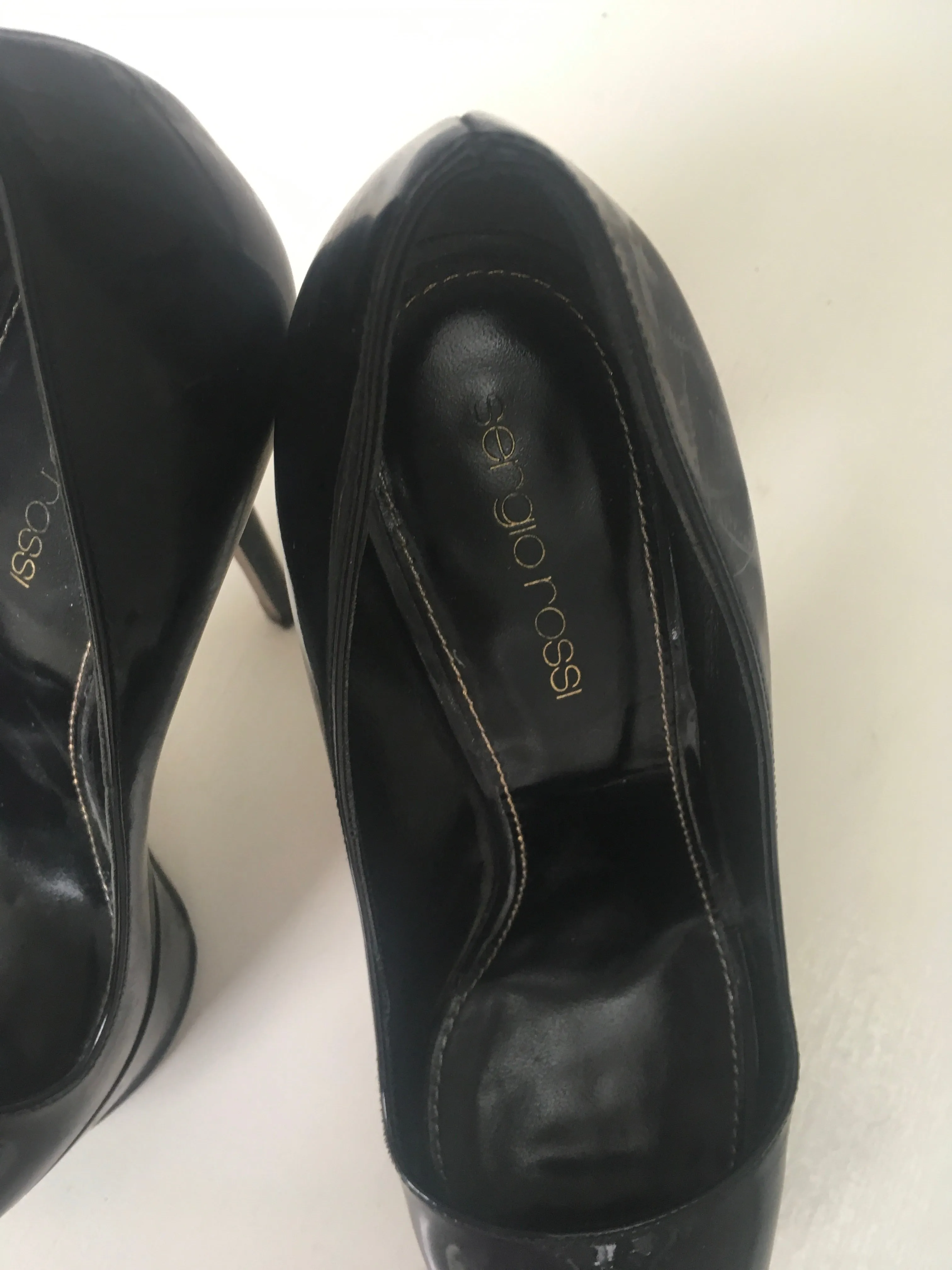SERGIO ROSSI PATENT LEATHER PLATFORM BLACK PUMPS SHOES  Ladies