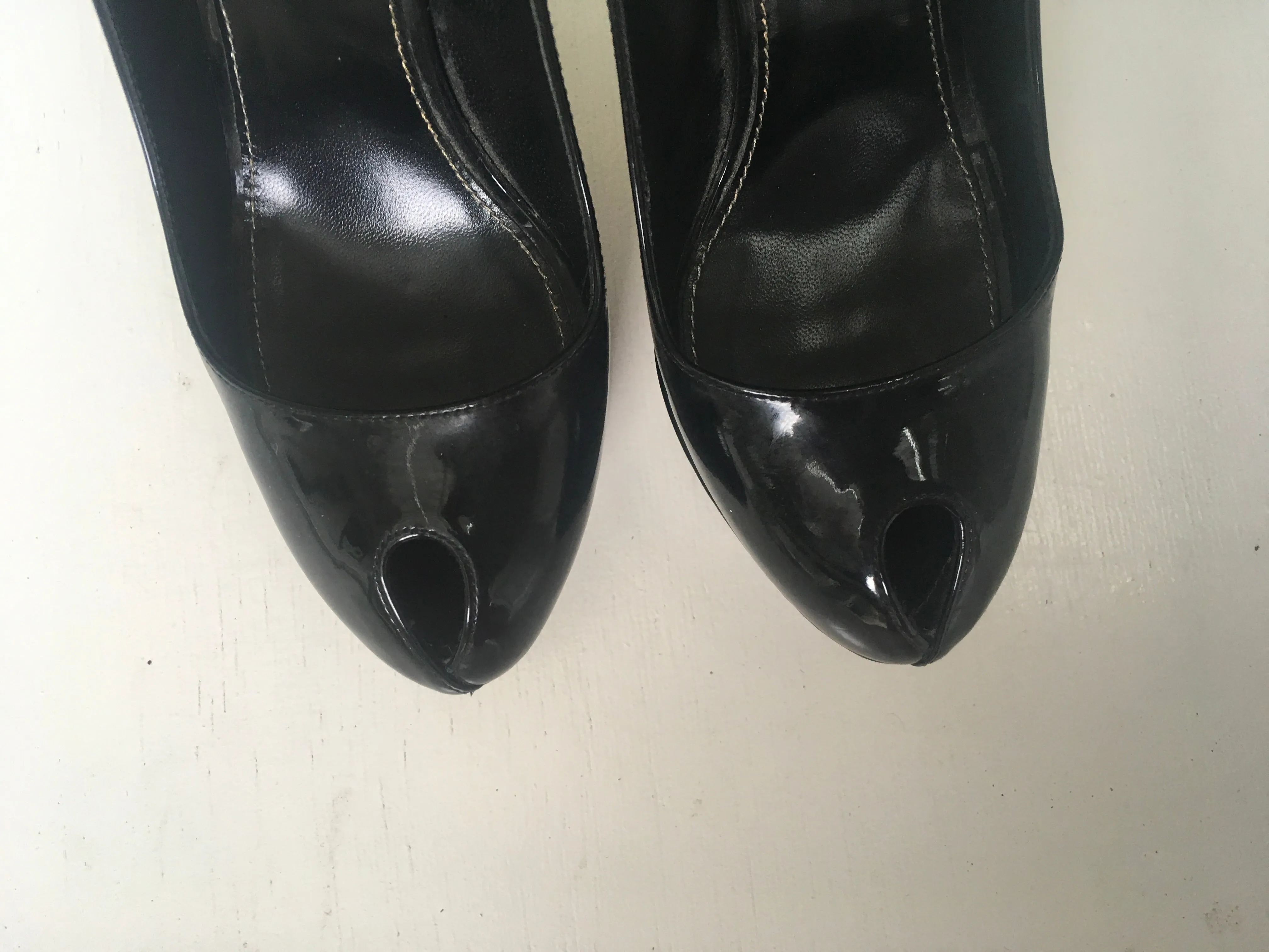 SERGIO ROSSI PATENT LEATHER PLATFORM BLACK PUMPS SHOES  Ladies